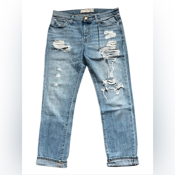 GAP Distress Ankle Jeans - Picture 2 of 9